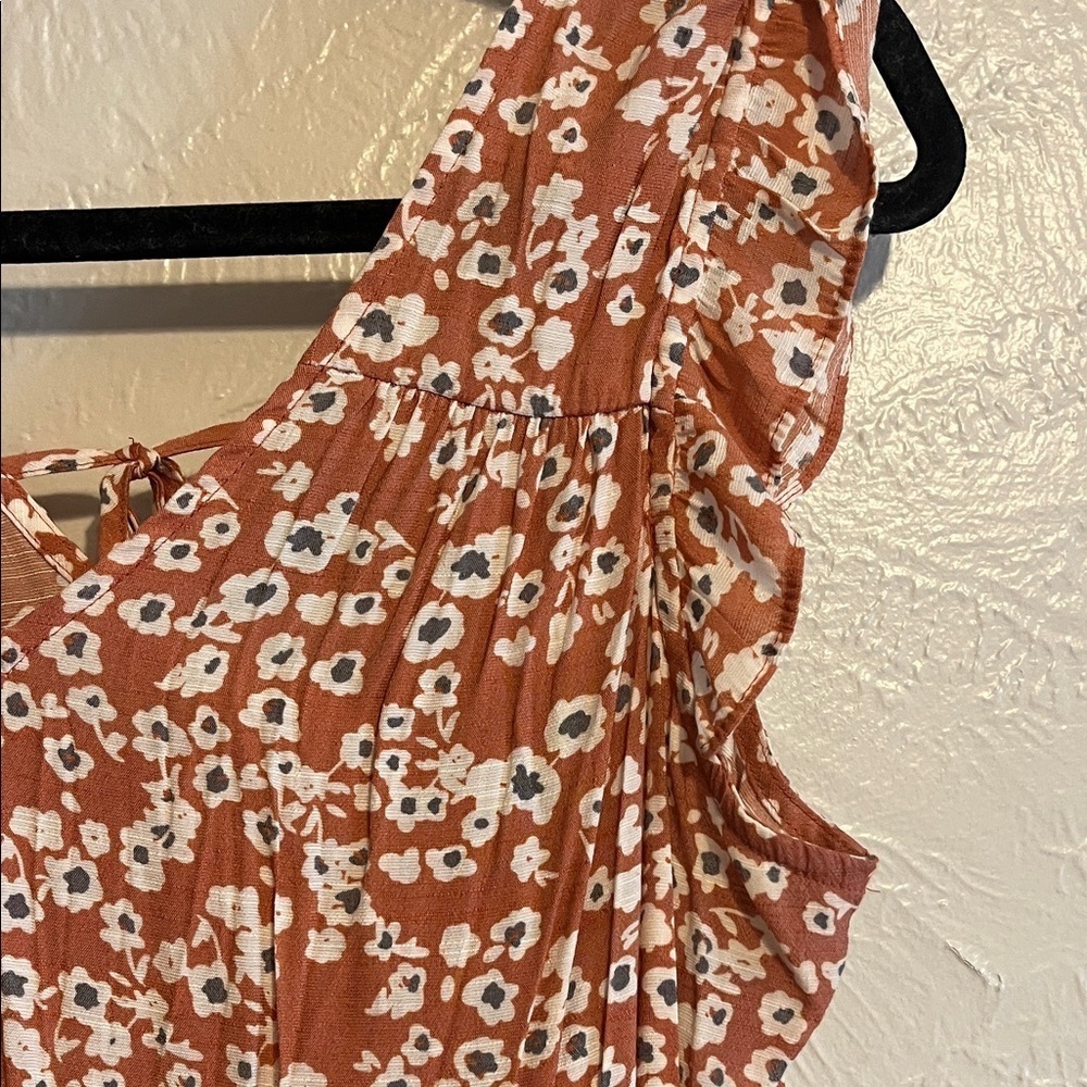 Simply Vera Vera Wang Flutter Sleeve Floral Midi Dress Medium - Picture 4 of 7